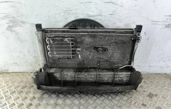 Mercedes-Benz CLK A209 C209 Radiator set A2035000503 A2035000293