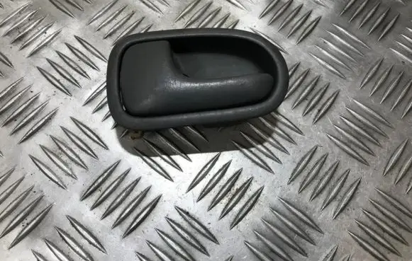Mazda 323 Rear door interior handle dh221