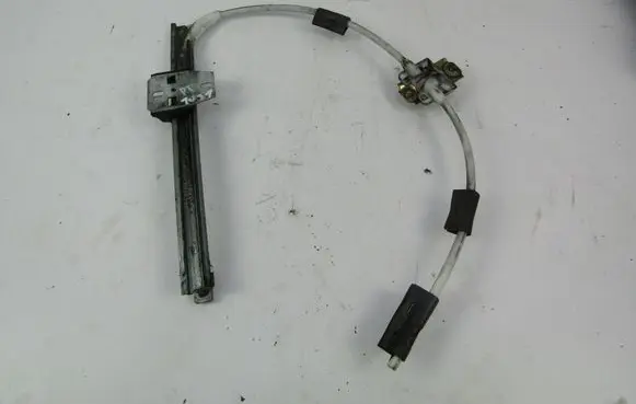 Skoda Felicia II Rear door manual window regulator 