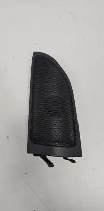 Mercedes-Benz B W246 W242 Front door high frequency speaker A2467200111 HBZ246005