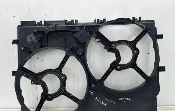 Radiator trim