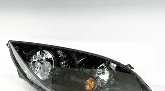 Mitsubishi Colt Headlight/headlamp 0301208222 8301A994