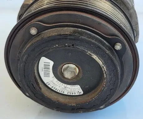 BMW 5 F10 F11 Crankshaft pulley