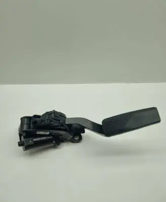 Maserati Ghibli Accelerator throttle pedal 04861716AE 06700372460 66337