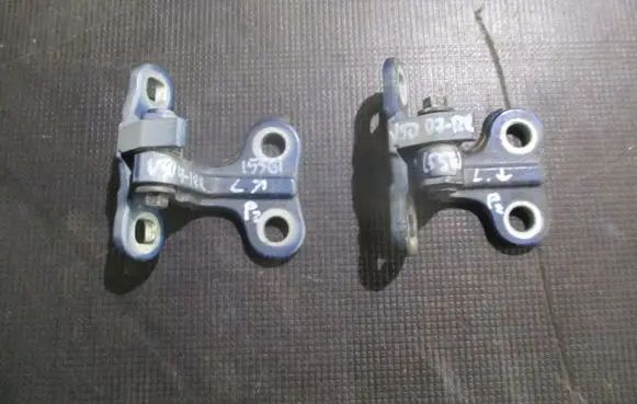 Volvo V50 Loading door hinge set 