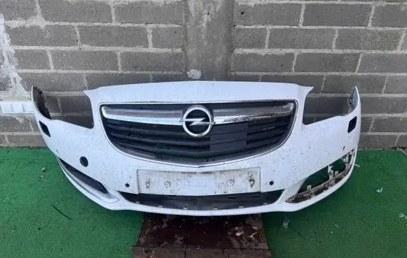 Opel Insignia A Front bumper 