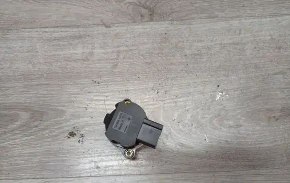 Volvo S60 Ignition lock contact 8645228