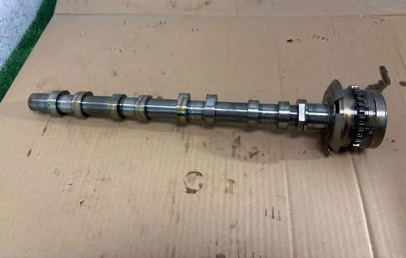 Mercedes-Benz C AMG W205 Camshaft A1770501301