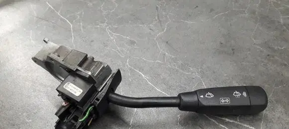 Mercedes-Benz E W210 Fog light switch 2105400144