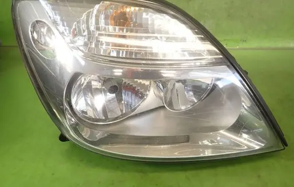 Renault Scenic I Headlight/headlamp 89002987