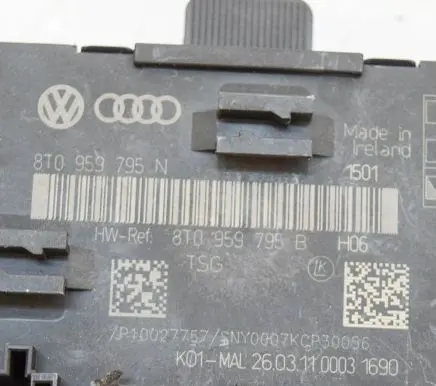Audi A5 Sportback 8TA Door control unit/module