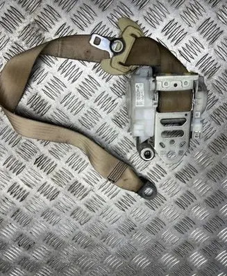 Lexus IS 220D-250-350 Front seatbelt 7M7750P 017349