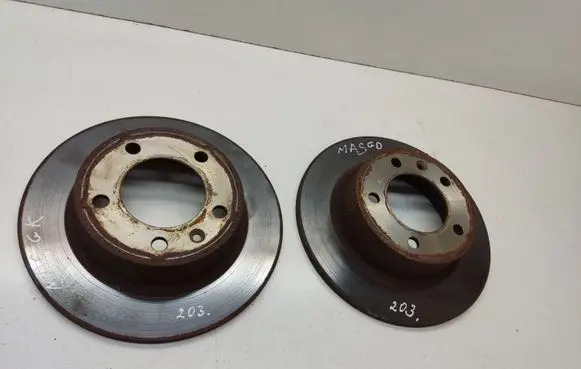 Renault Master II Rear brake disc