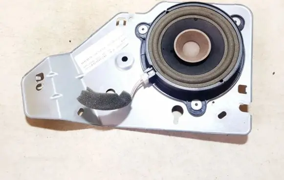 Renault Megane III Front door speaker 281650001r 094310361