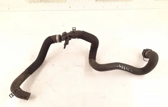 Mercedes-Benz C AMG W205 Engine coolant pipe/hose 2058301902 A2058301902