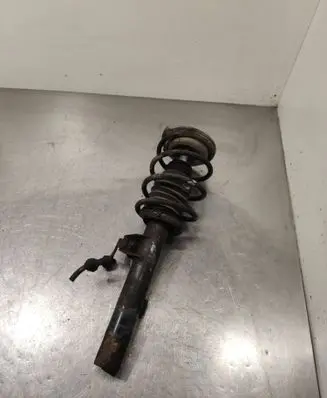 BMW 3 E90 E91 Front shock absorber with coil spring 6786018 10541315 E87V001B