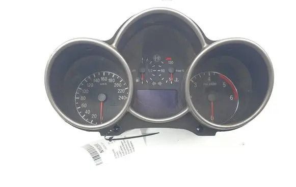 Alfa Romeo 147 Speedometer (instrument cluster) 735290181