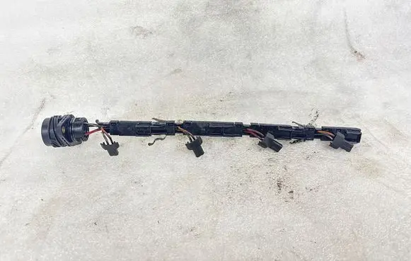 Audi A3 S3 8P Fuel injector wires 038971600