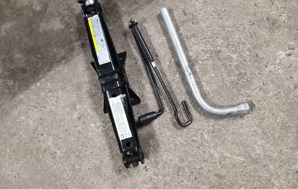 Audi A3 S3 8V Lift Jack 8V0011031A