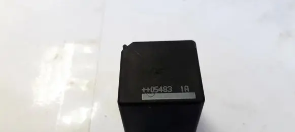 Ford Mondeo Mk III Other relay 054831A 5M5T14B192CA