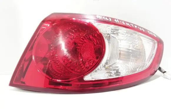 Hyundai Santa Fe Rear/tail lights 924022B000