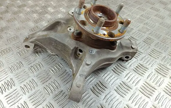 KIA Sorento IV Front wheel hub