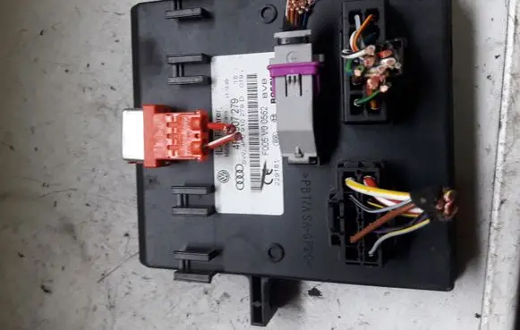 Audi A6 S6 C6 4F Comfort/convenience module 4F0907279