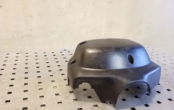 Steering wheel column trim