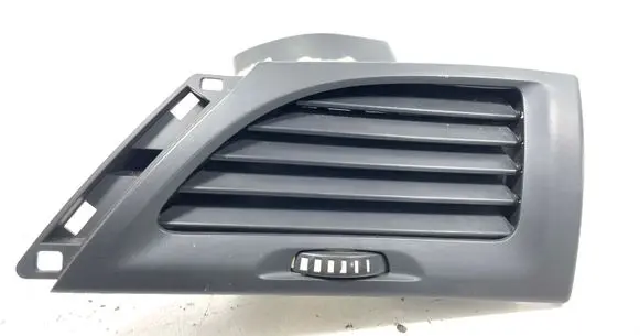 Renault Megane III Dashboard side air vent grill/cover trim
