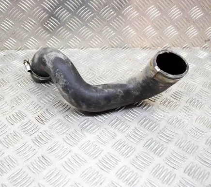 Land Rover Discovery 3 - LR3 Intercooler hose/pipe