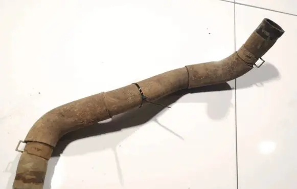 Suzuki Grand Vitara II Engine coolant pipe/hose