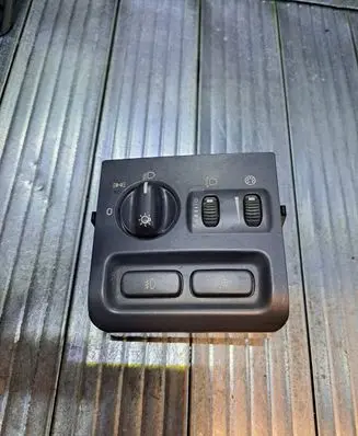 Light switch