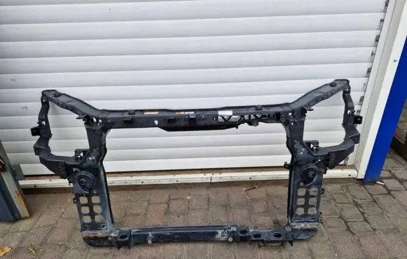 KIA Sorento Front bumper