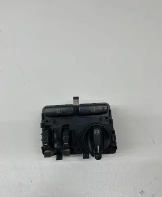 Volvo S60 Light switch 8691751 7923 O3W482