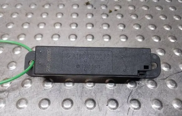 Mercedes-Benz ML W166 Keyless (KESSY) go control unit/module S26380701 A1668200075
