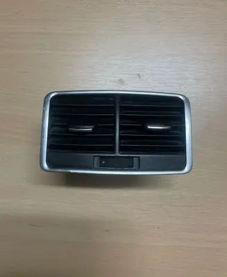 Audi A6 S6 C6 4F Rear air vent grill 4F0819203C