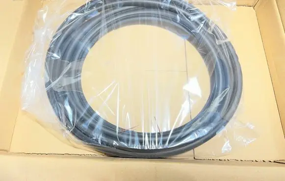 BMW 4 G22 G23 G24 G26 Trunk rubber seal (body) 5A05999