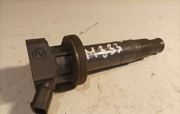 Toyota Corolla E120 E130 High voltage ignition coil 9008019019