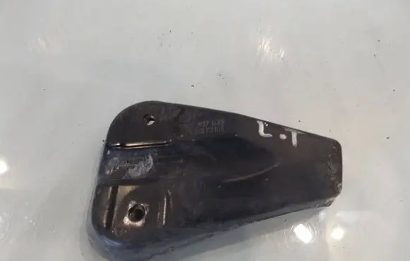 Volkswagen Polo IV 9N3 Holder (bracket) 6Q0807045