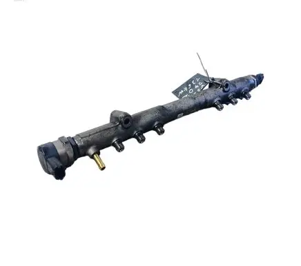 Volvo XC90 Fuel main line pipe 30777554 0445215023 45215023