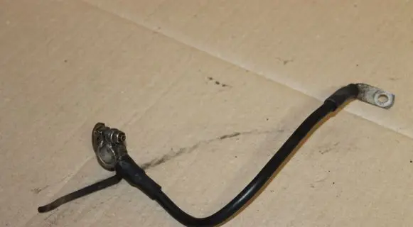 Volkswagen PASSAT B5.5 Negative earth cable (battery) 4B1971235C