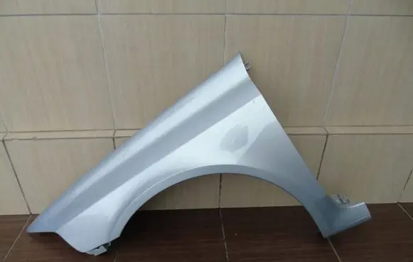 Renault Laguna II Fender