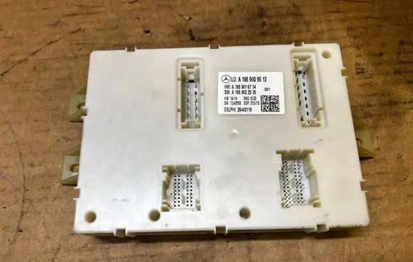 Mercedes-Benz GL X166 SAM control unit A1669009512