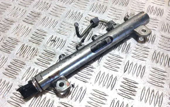 Fuel pressure sensor
