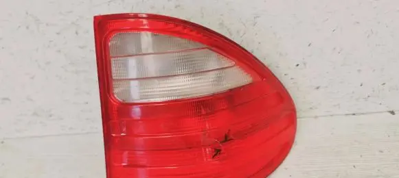 Mercedes-Benz E W210 Rear/tail lights A2108202264 E198002