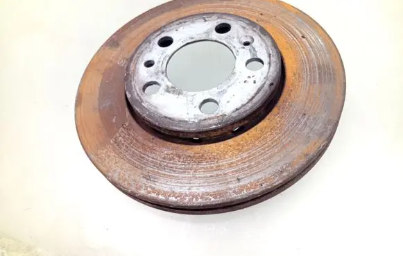 Volkswagen Polo Front brake disc 