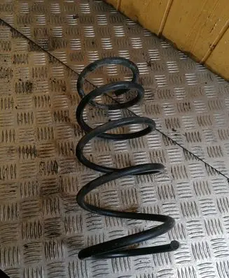 Nissan Primera Front coil spring