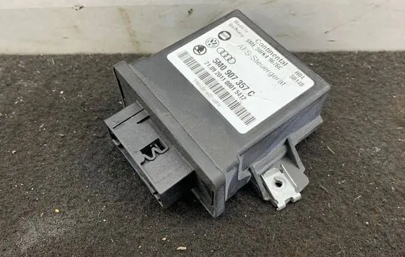 Skoda Superb B6 (3T) Light module LCM 5M0907357C 5WK49676C 210920110001