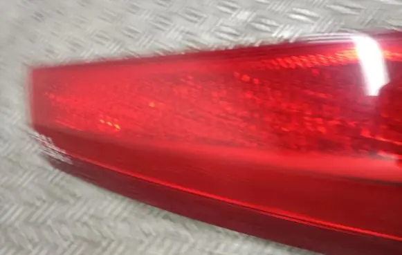 Rear/tail lights