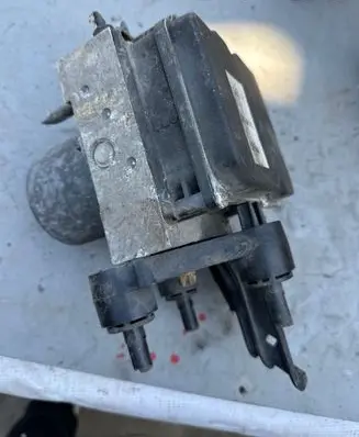 Mercedes-Benz E W212 ABS Pump A2124315512